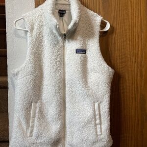 Patagonia women’s fuzzy vest M